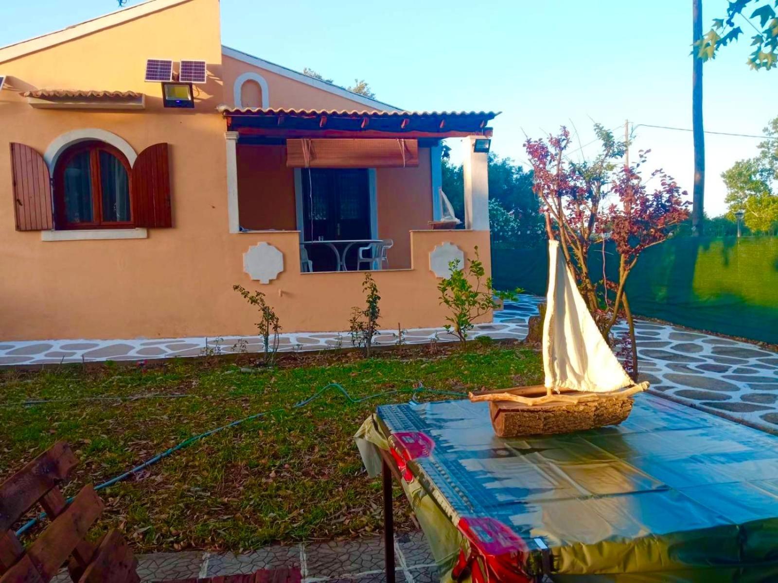 Marina House Next To Halikounas Beach Exterior photo